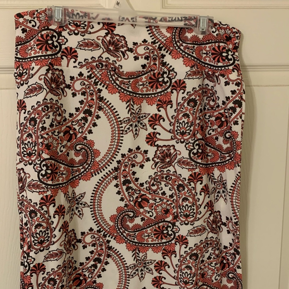 NWOT Lularoe Cassie skirt